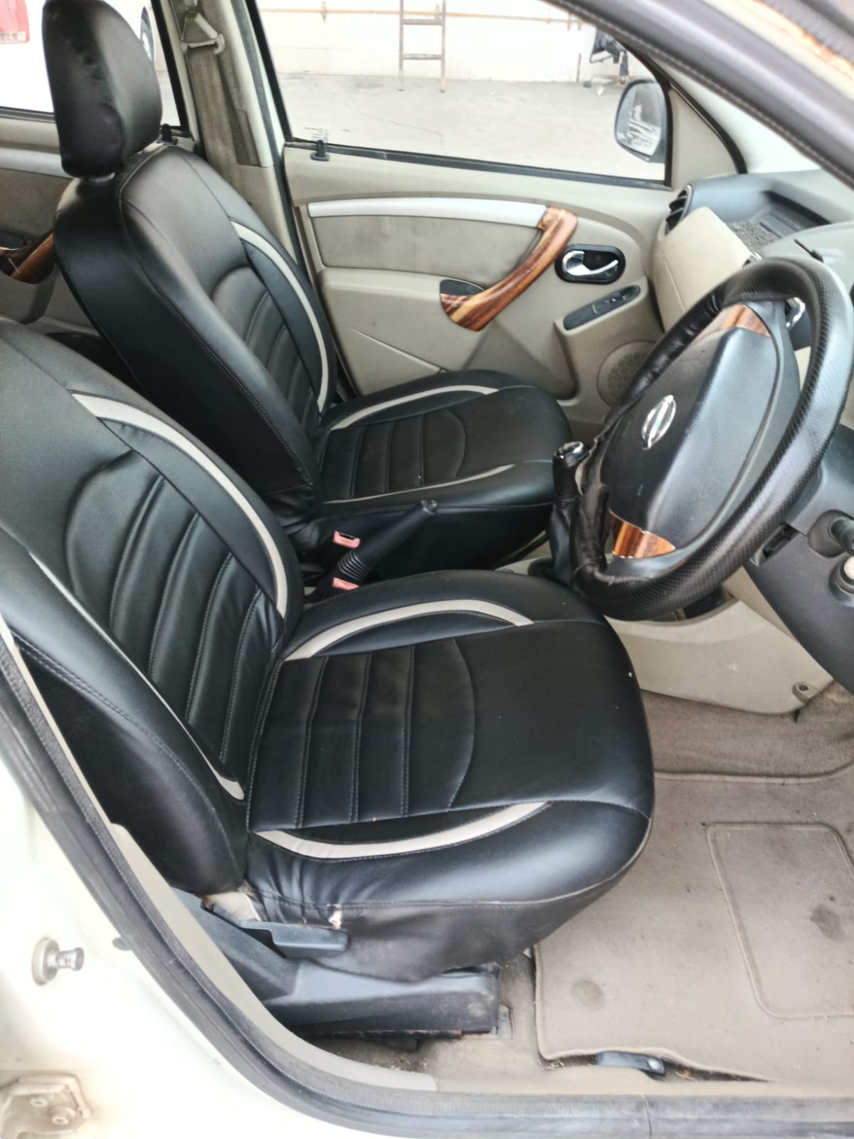 Front seats, steering wheel, and cabin trim condition check